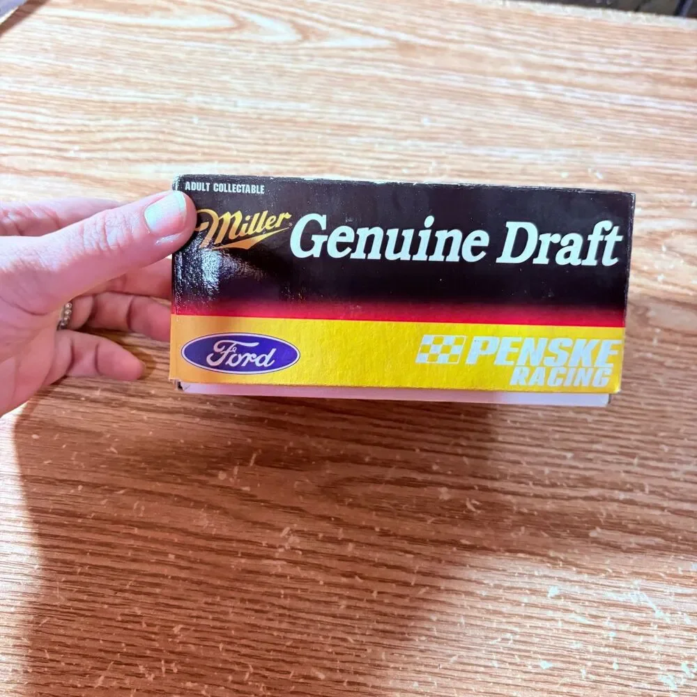 Rusty Wallace #2 1:64 Scale Stock Car Miller Genuine Draft 1995 #6